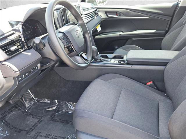 Used 2026 Toyota Camry LE FWD image 21