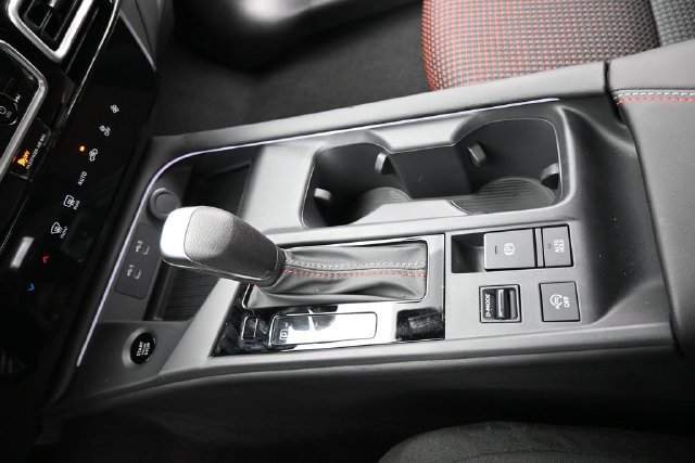 New 2026 Nissan Sentra SR w/ Floor Mat Package FWD image 26