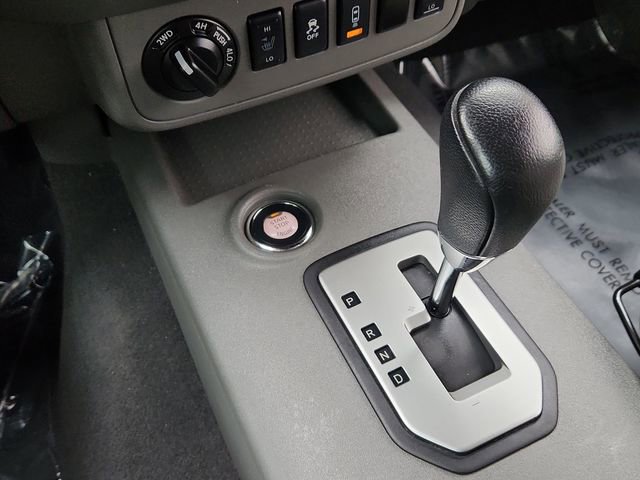 Used 2020 Nissan Frontier SV image 42