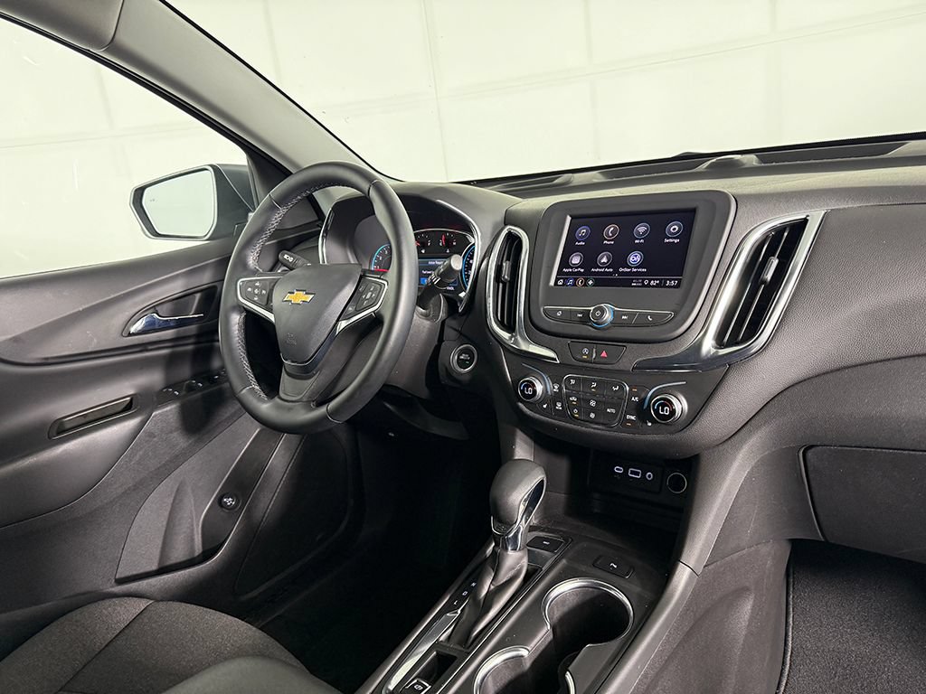 Used 2023 Chevrolet Equinox LT AWD/4WD image 25