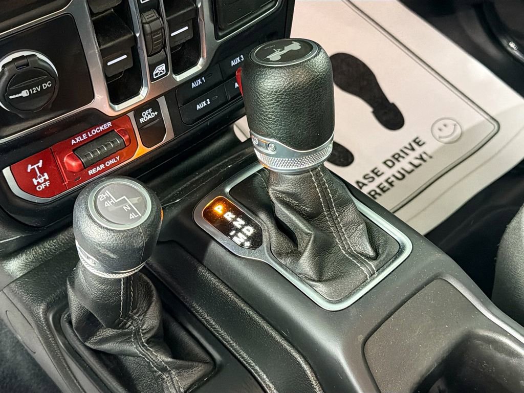 Used 2024 Jeep Wrangler Willys image 16