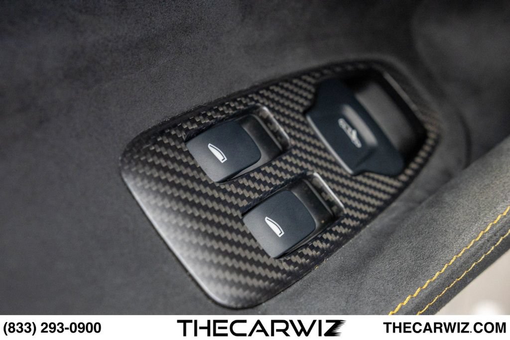 Used 2019 McLaren 600LT RWD image 59