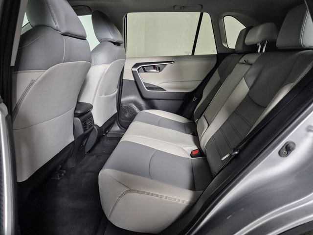 Certified 2021 Toyota RAV4 XLE Premium AWD/4WD image 30