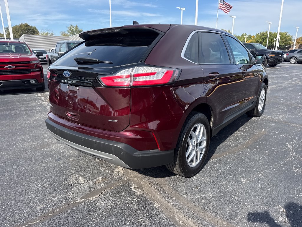 Used 2024 Ford Edge SEL w/ Convenience Package AWD/4WD image 7