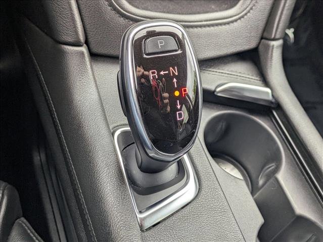 Used 2018 Cadillac XT5 Luxury w/ Driver Awareness Package image 12