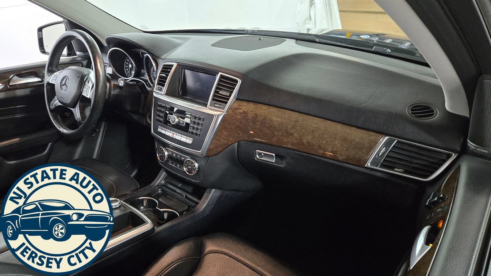 Used 2015 Mercedes-Benz ML 350 4MATIC image 33
