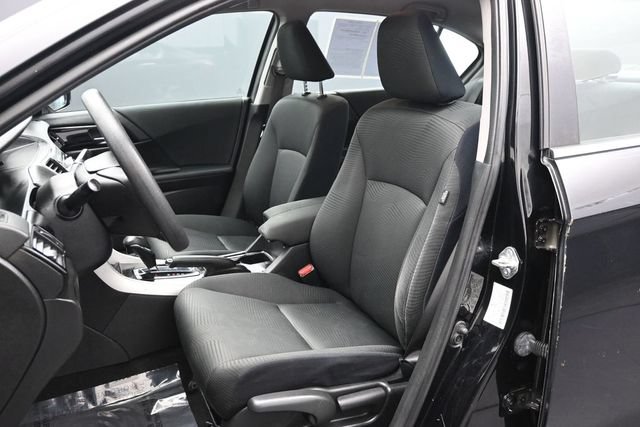 Used 2016 Honda Accord LX image 5