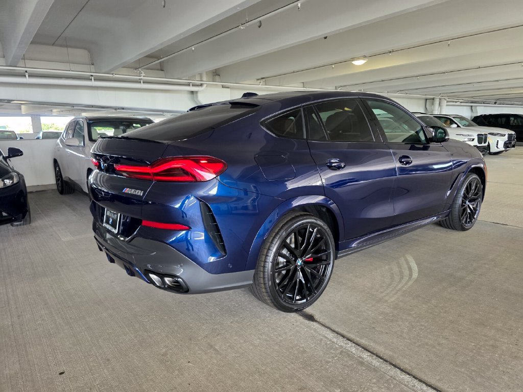 New 2027 BMW X6 M60i w/ Parking Assistance Package AWD/4WD image 4