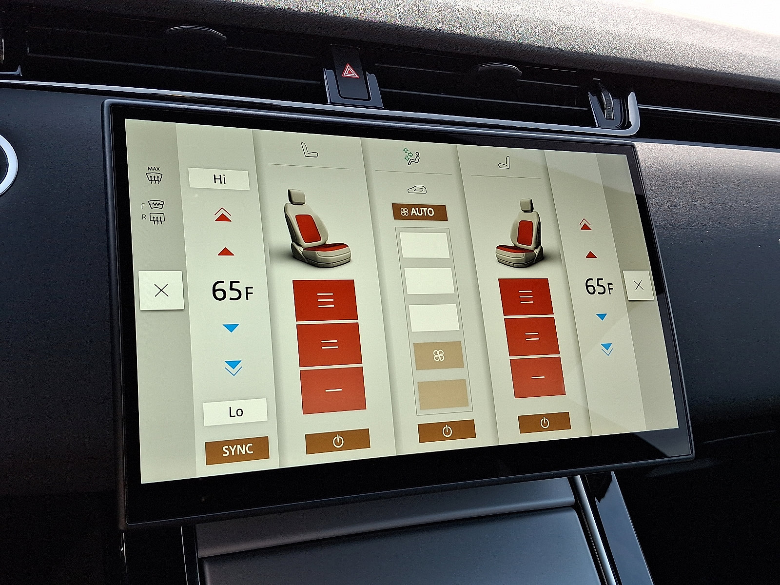 Certified 2025 Land Rover Range Rover Evoque S image 18