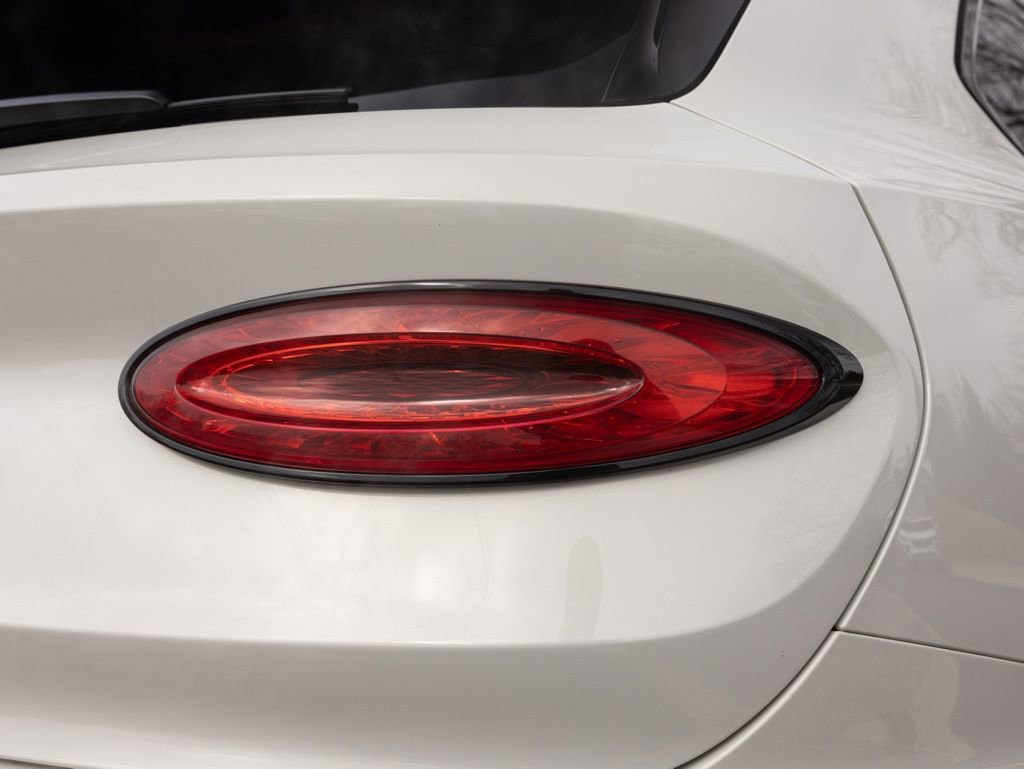 Used 2023 Bentley Bentayga Extended Wheelbase image 66