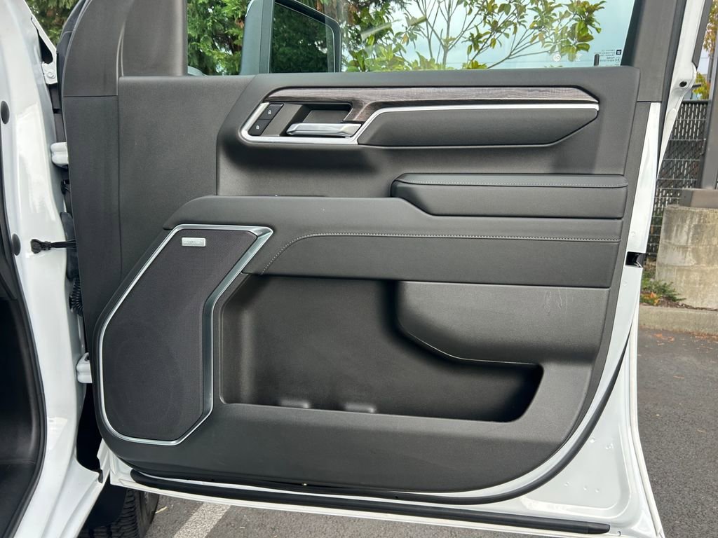 Used 2024 Chevrolet Silverado 2500 LTZ w/ LTZ Plus Package image 25