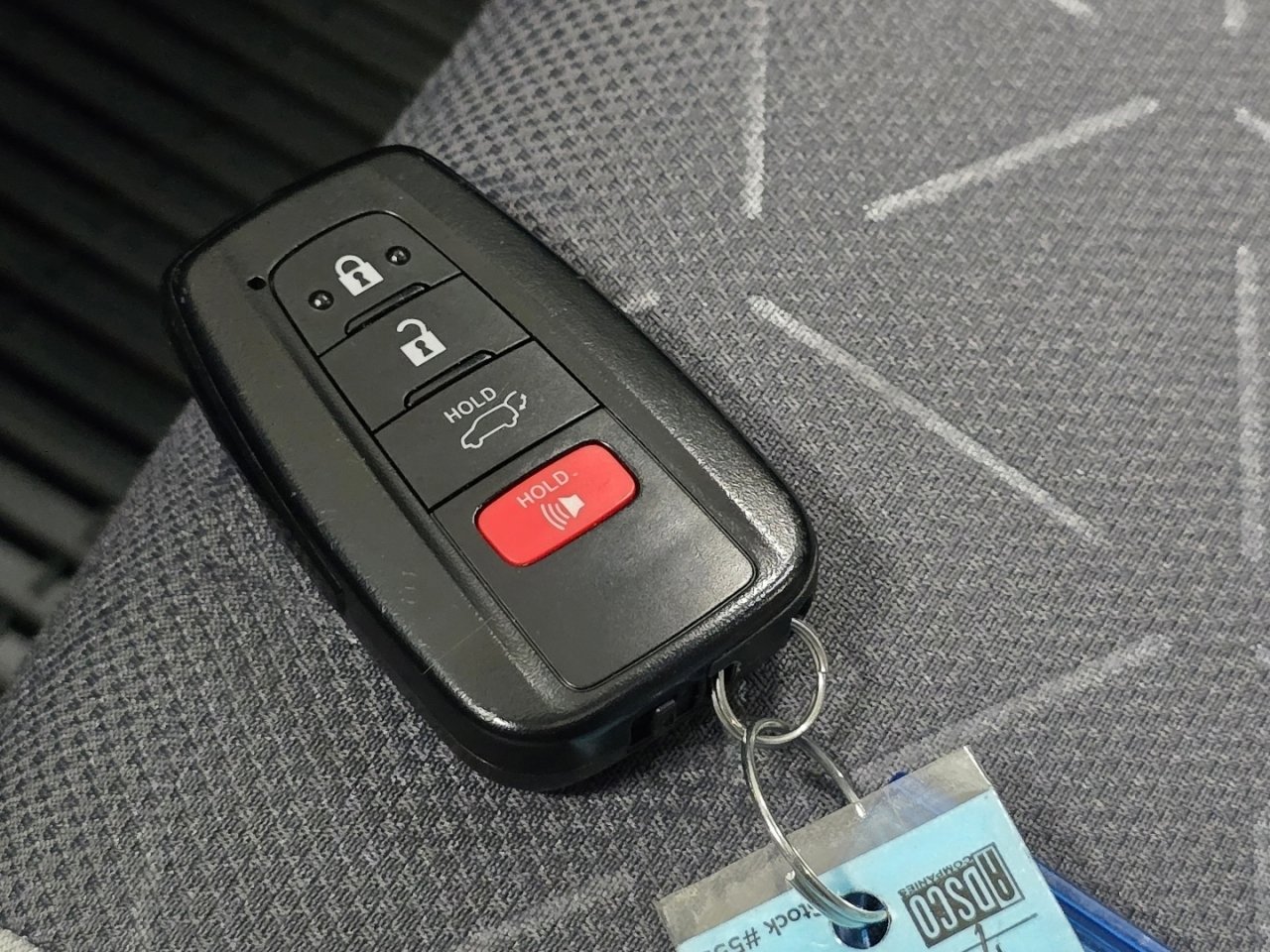 Certified 2025 Toyota RAV4 XLE w/ Convenience Package image 35