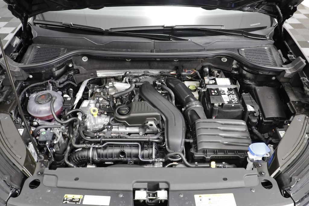 New 2026 Volkswagen Taos S FWD image 24
