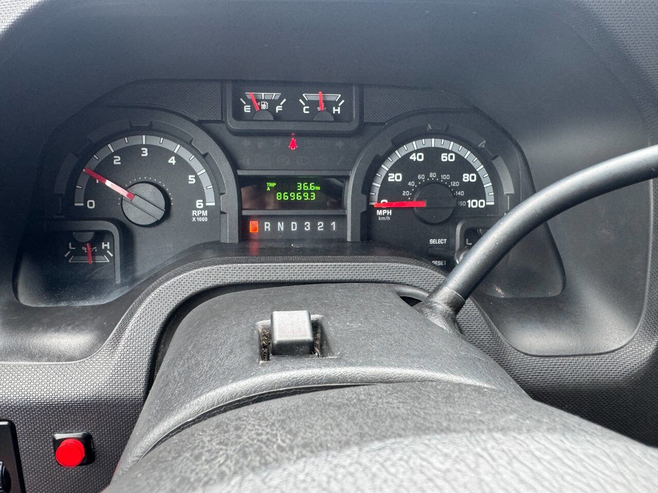 Used 2012 Ford E-450 and Econoline 450 Super Duty image 16