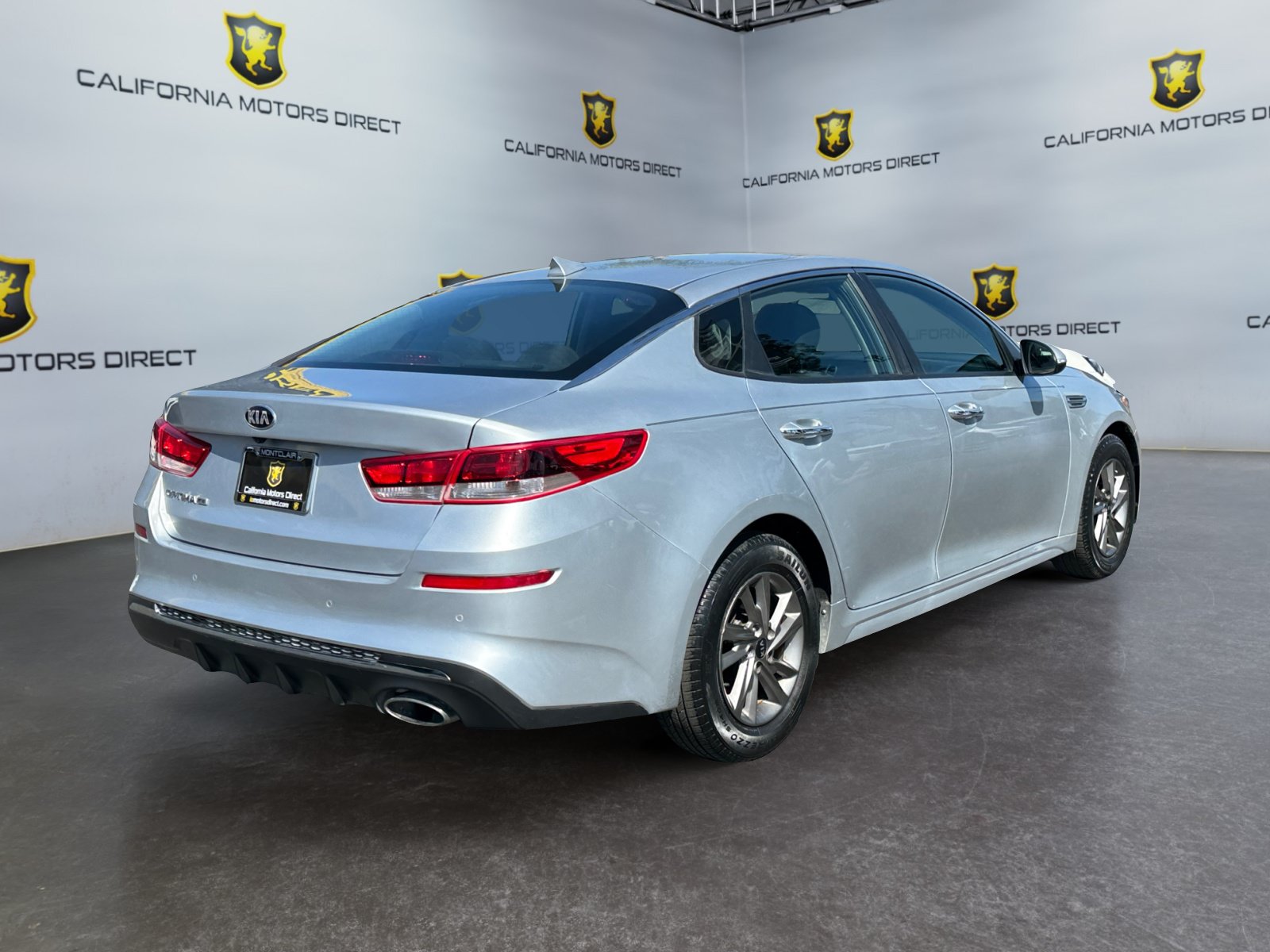Used 2020 Kia Optima LX FWD image 5