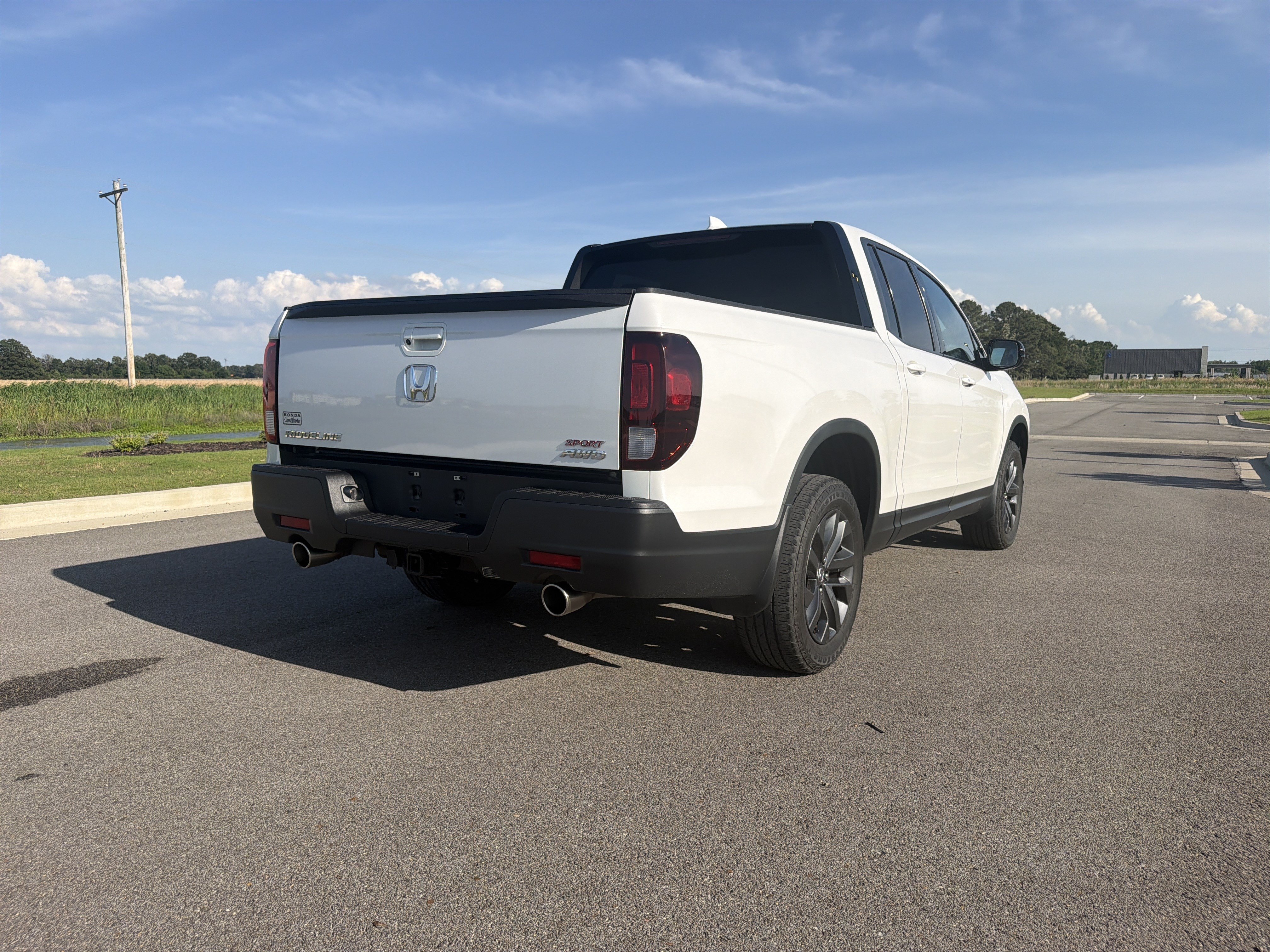 Certified 2023 Honda Ridgeline Sport image 5