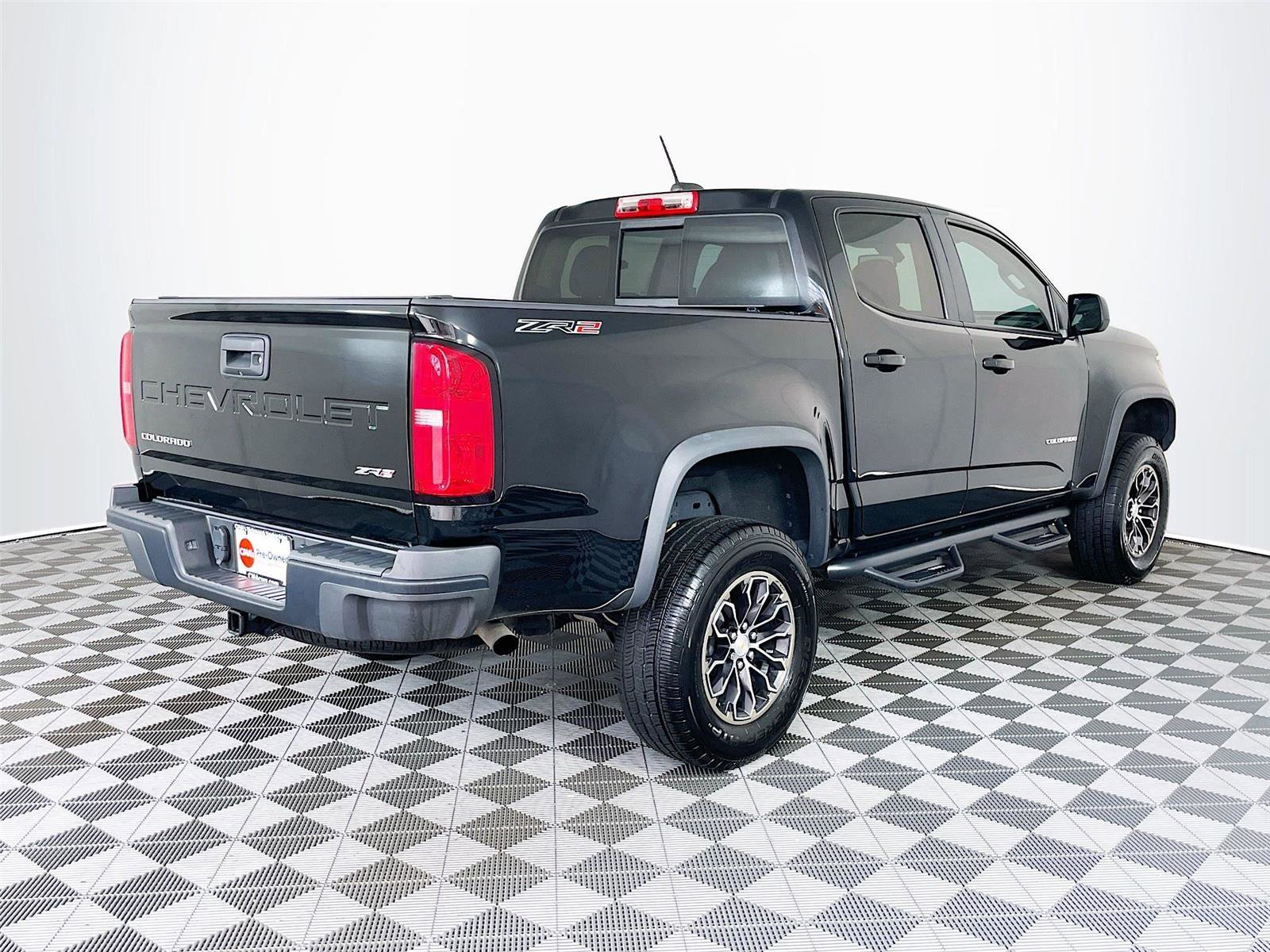 Used 2022 Chevrolet Colorado ZR2 AWD/4WD image 9