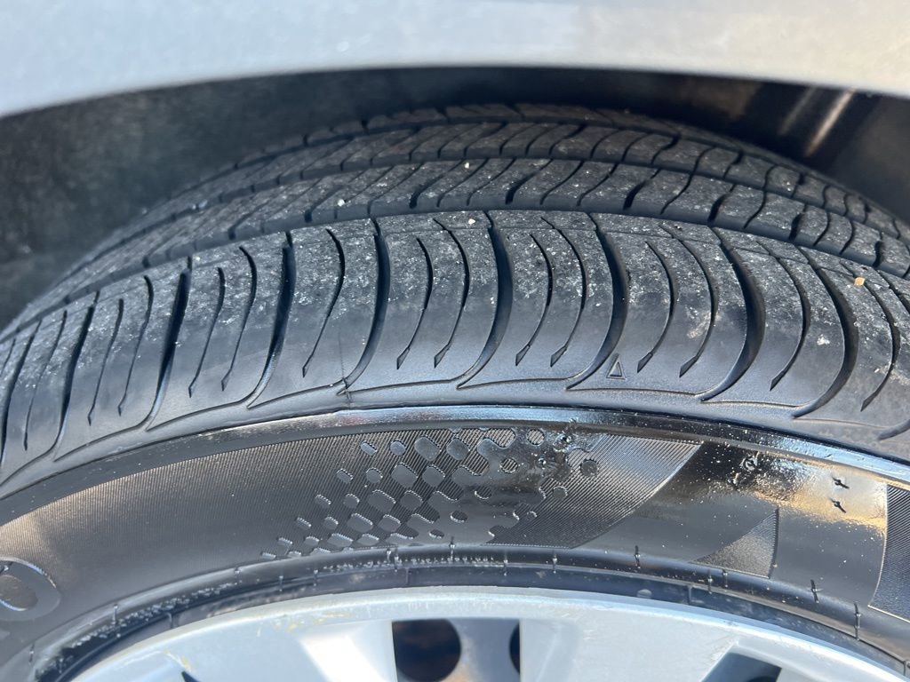 Used 2017 Nissan Sentra SV w/ Protection Package image 37