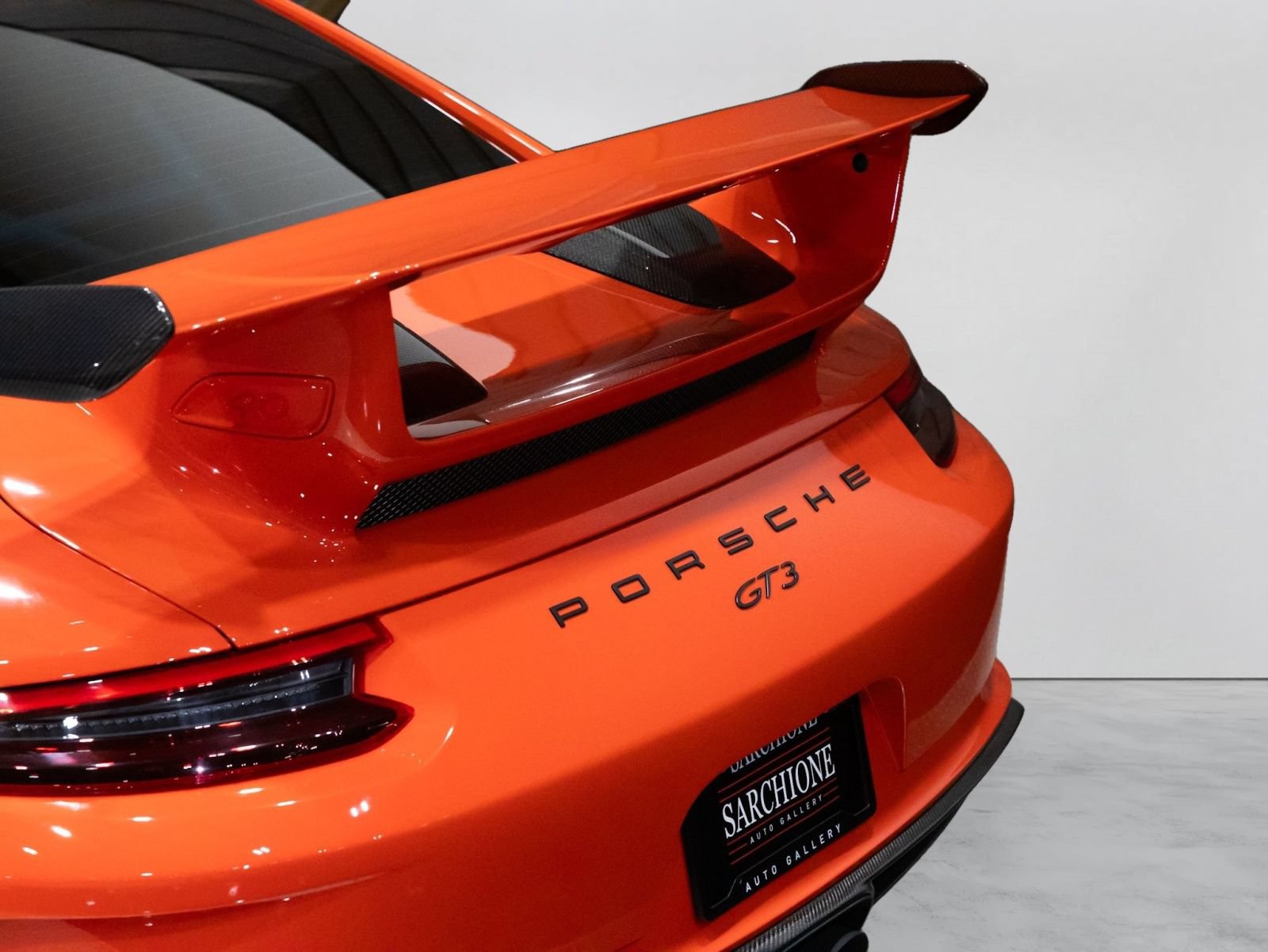 Used 2018 Porsche 911 GT3 RWD image 13