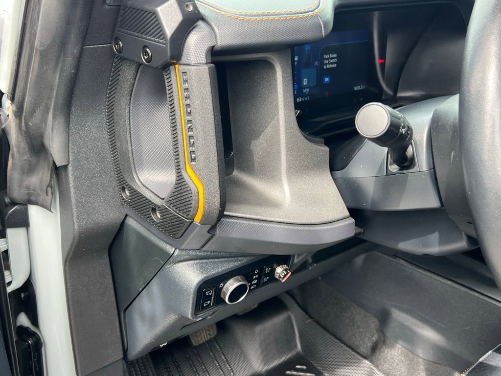 Used 2024 Ford Bronco Badlands image 14
