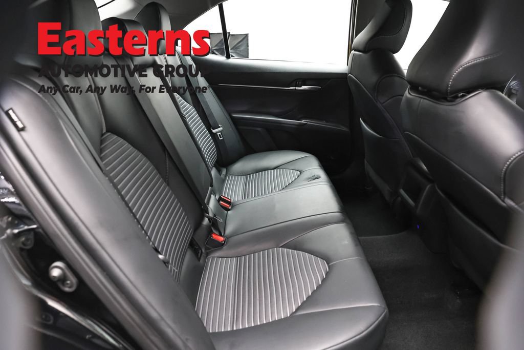 Used 2024 Toyota Camry SE w/ Cold Weather Package FWD image 24