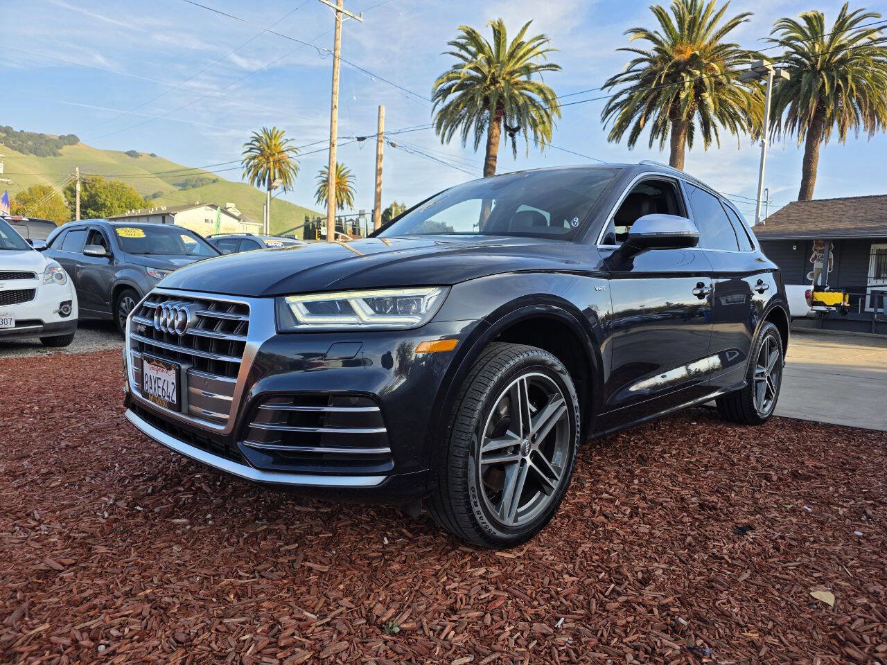 Used 2018 Audi SQ5 Premium Plus AWD/4WD image 1