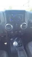 Used 2016 Jeep Wrangler Unlimited Sahara w/ Dual Top Group AWD/4WD image 18