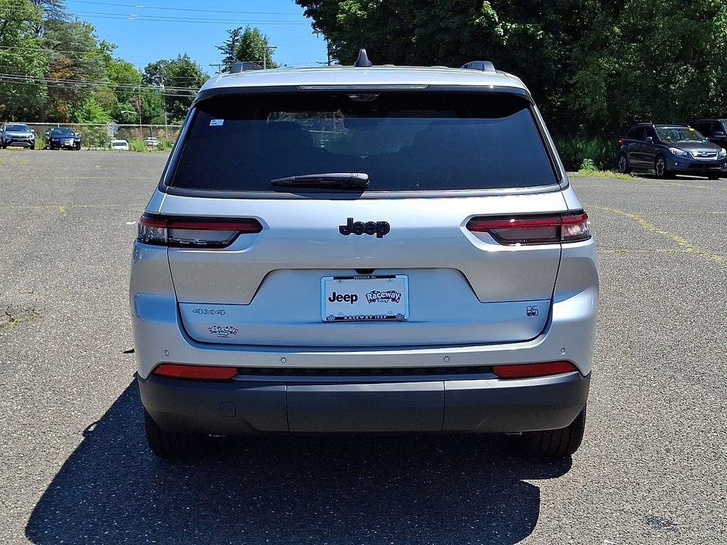 New 2026 Jeep Grand Cherokee L Limited AWD/4WD image 5