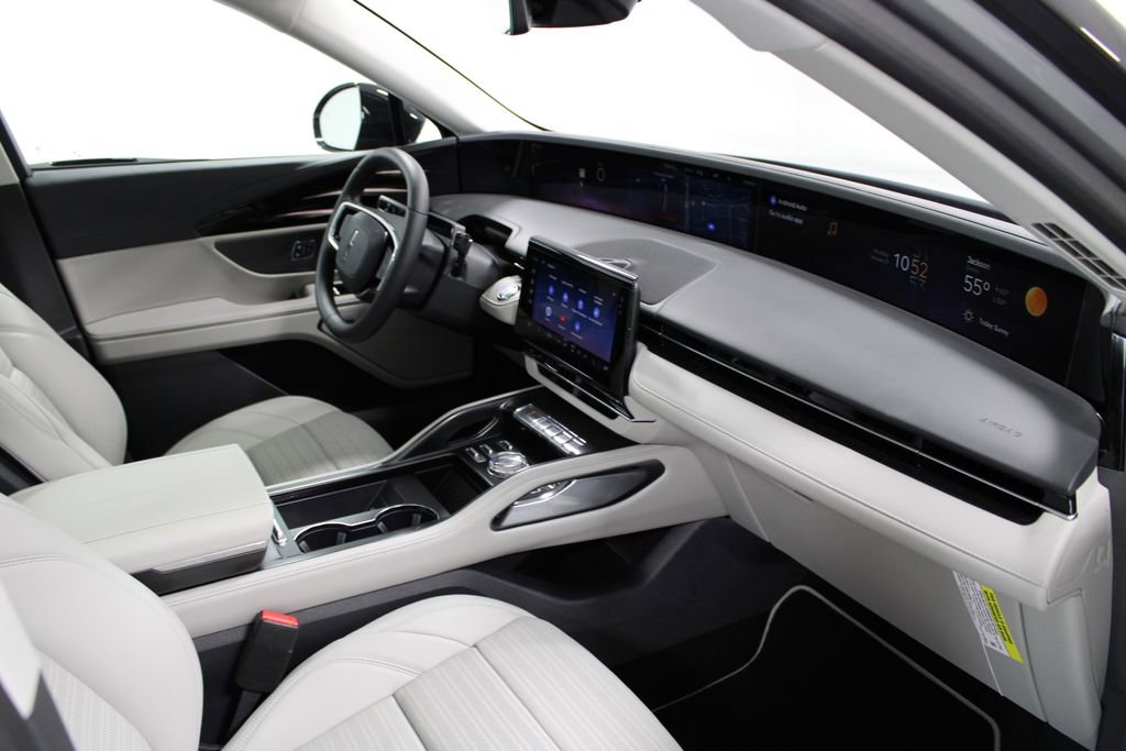 New 2026 Lincoln Nautilus Reserve image 29