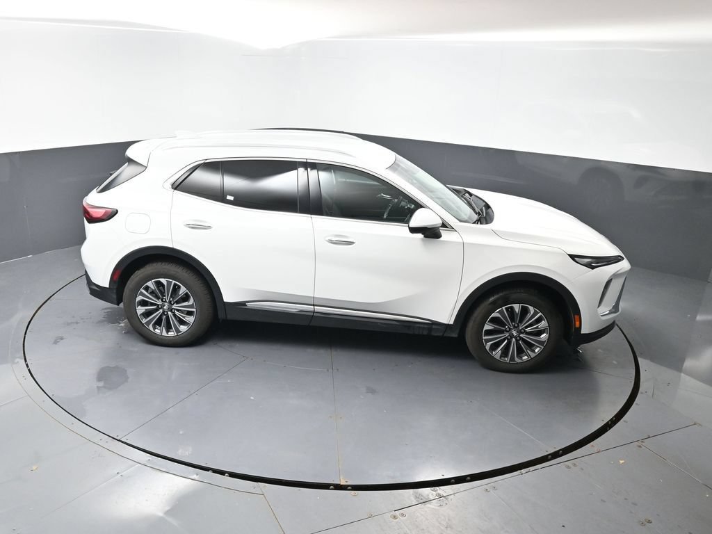 Used 2024 Buick Envision Preferred AWD/4WD image 42