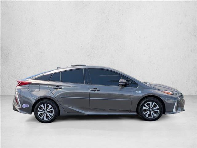 Used 2019 Toyota Prius Prime Plus FWD image 4