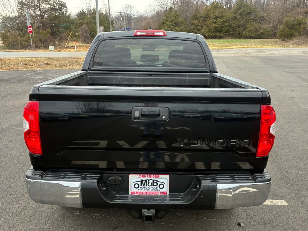 Used 2020 Toyota Tundra SR5 w/ TRD Off-Road Package image 8