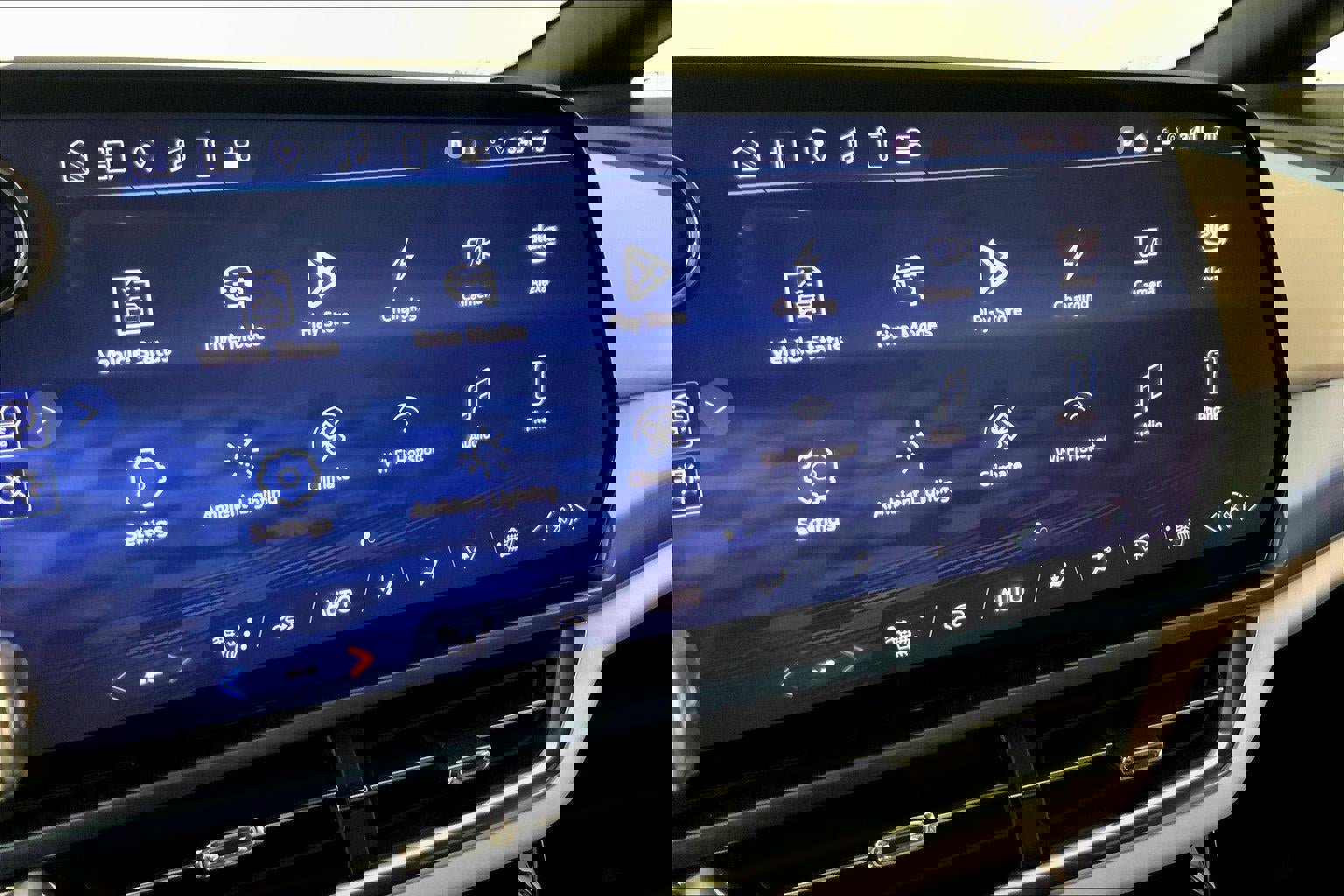 Used 2025 Chevrolet Equinox EV LT FWD image 6