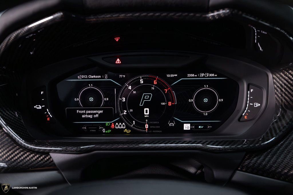 Used 2025 Lamborghini Urus Performante AWD/4WD image 30
