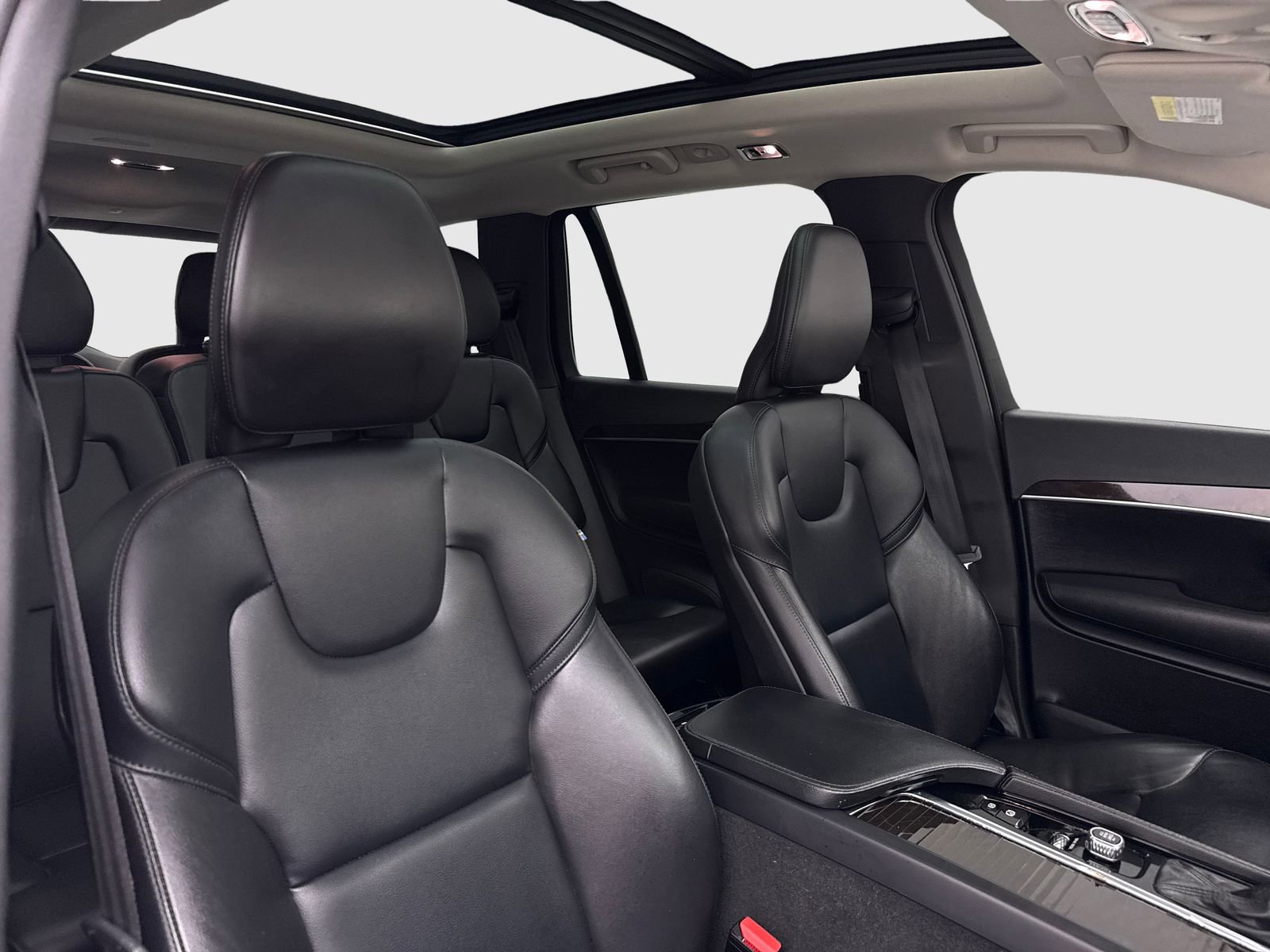 Used 2019 Volvo XC90 T5 Momentum w/ Protection Package Premier FWD image 42