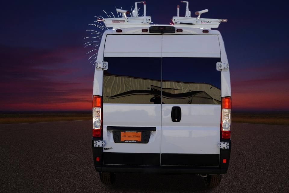 Used 2022 RAM ProMaster 2500 w/ Convenience Group FWD image 6