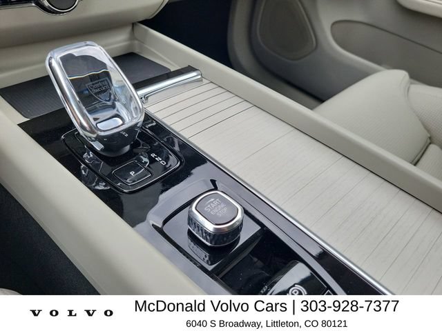 New 2026 Volvo XC60 T8 Ultra w/ Protection Package Premier AWD/4WD image 24