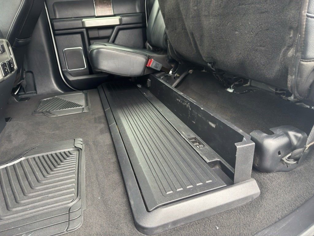 Used 2022 Ford F250 Lariat image 17