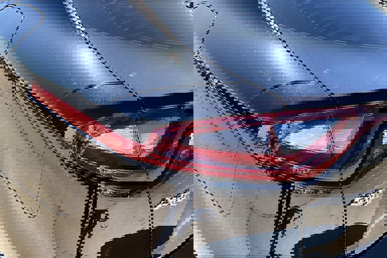 Used 2018 Kia Stinger GT2 image 27