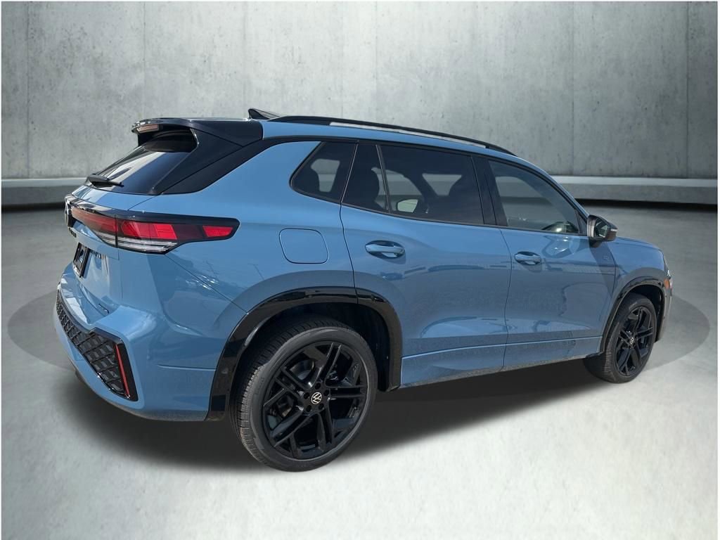 New 2026 Volkswagen Tiguan SE R-Line AWD/4WD image 5