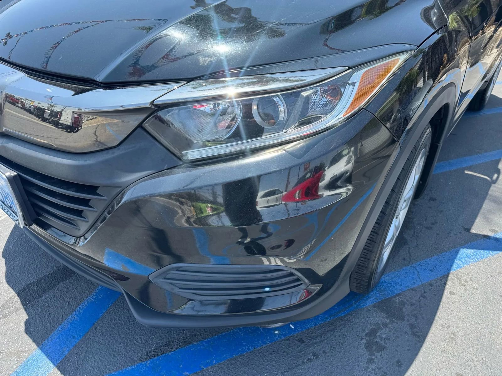 Used 2019 Honda HR-V LX image 4