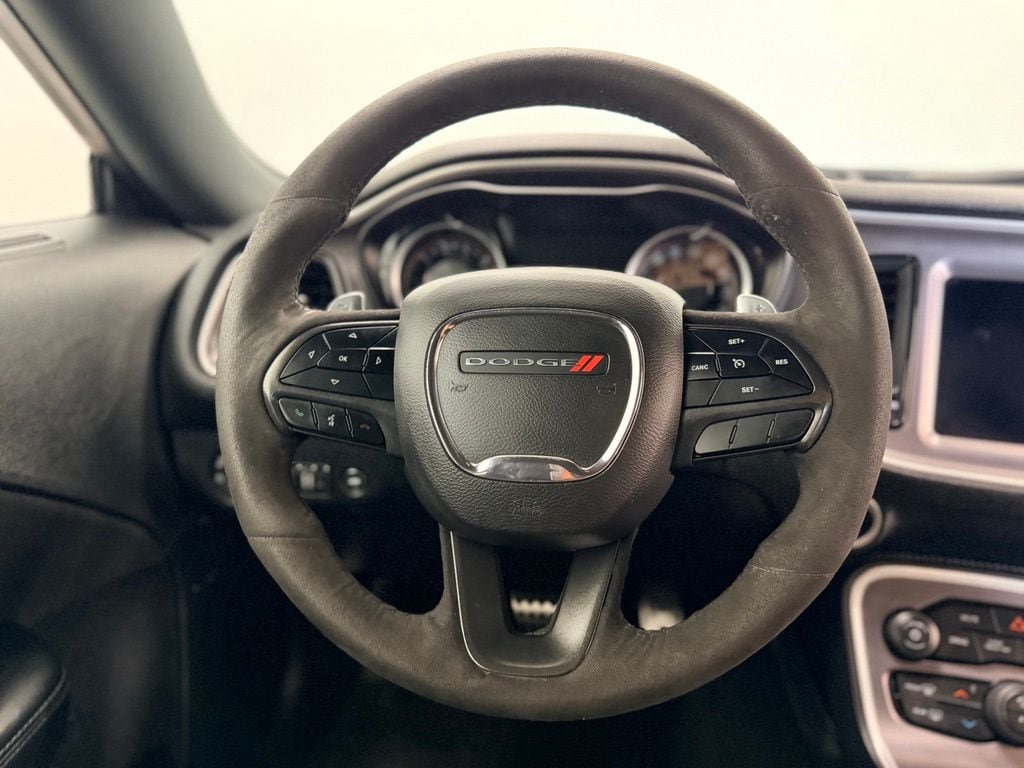 Used 2022 Dodge Challenger R/T Scat Pack RWD image 13
