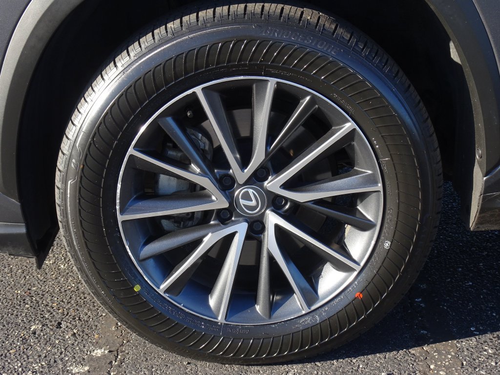 Used 2024 Lexus NX 350 AWD w/ Vision Package image 31