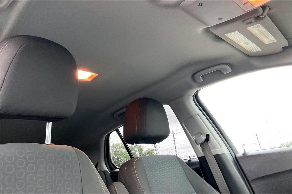 Used 2022 Chevrolet Trax LS w/ Tint and Cruise Package FWD image 28