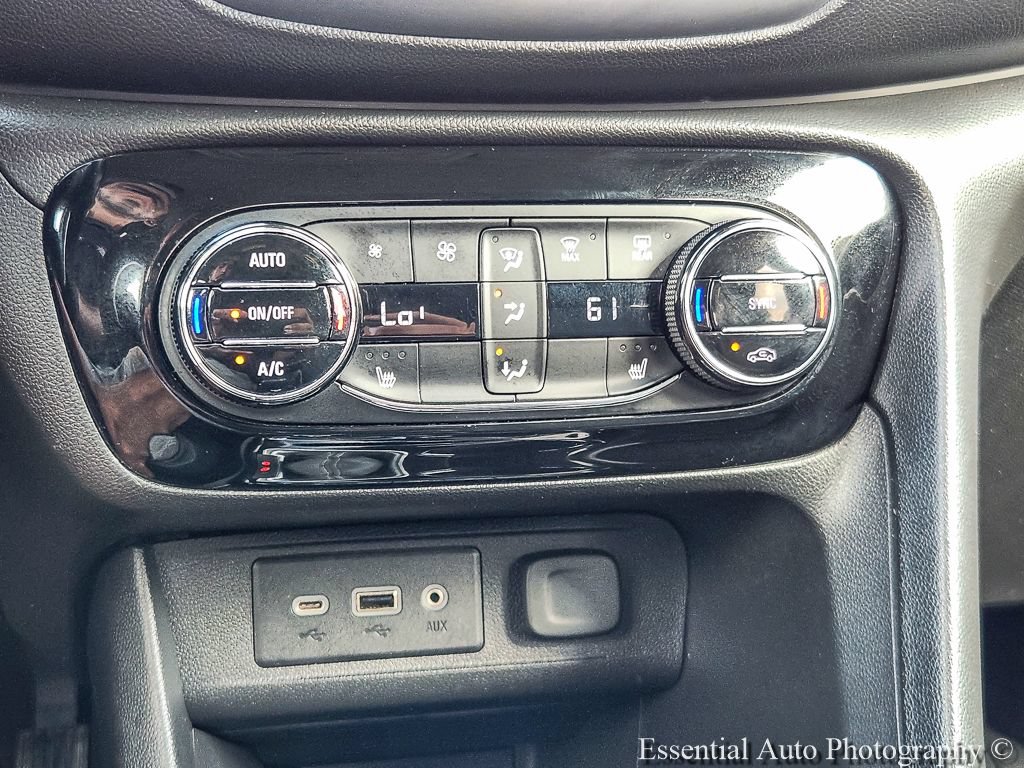 Used 2022 Buick Encore GX Select AWD/4WD image 15