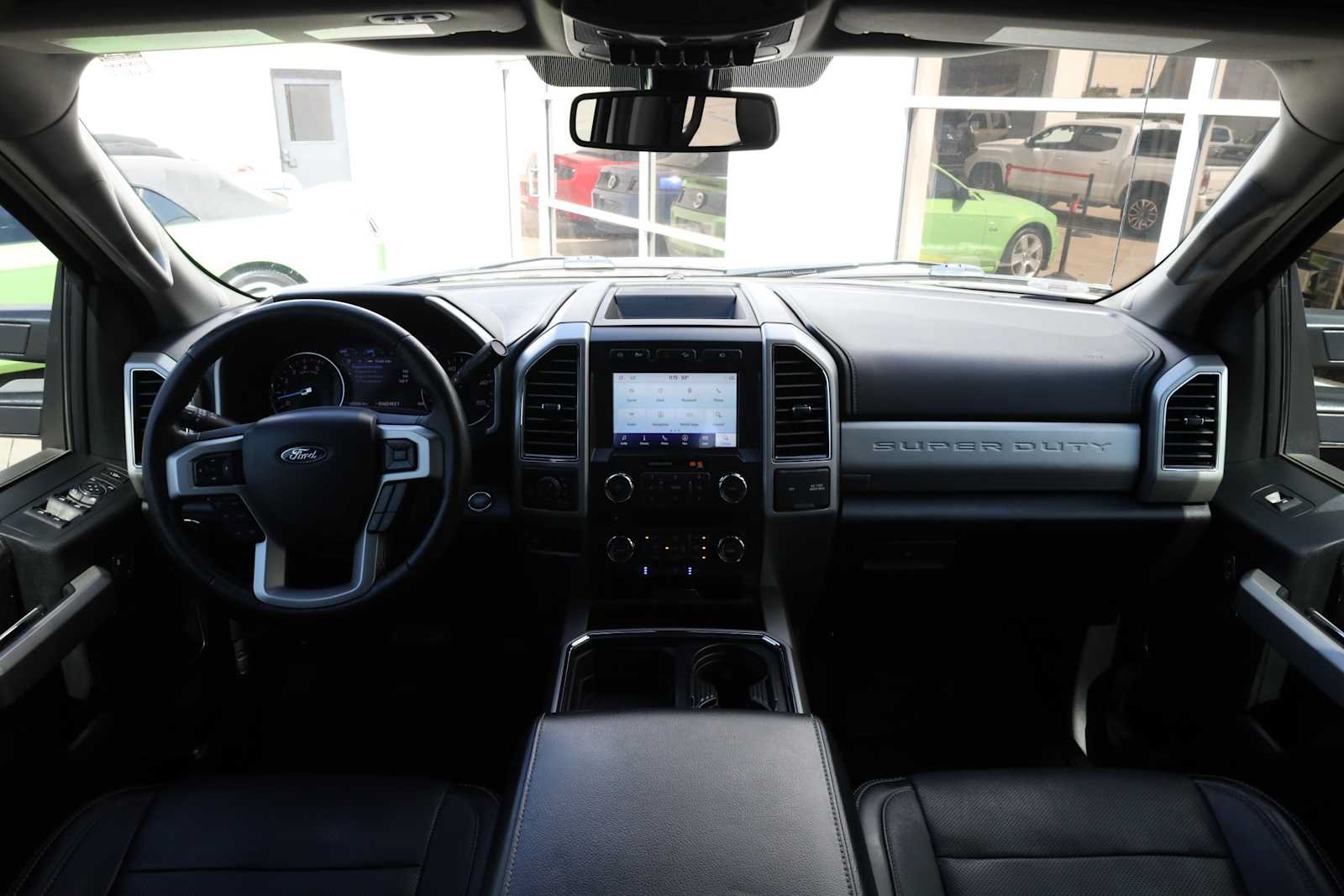 Used 2018 Ford F250 Lariat w/ Lariat Ultimate Package AWD/4WD image 14