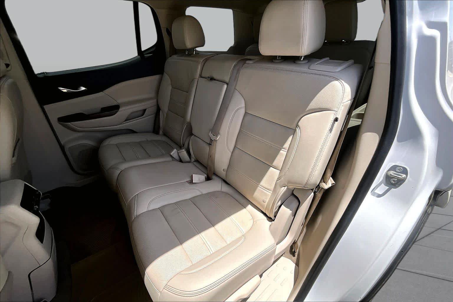 Certified 2023 GMC Acadia Denali FWD image 38