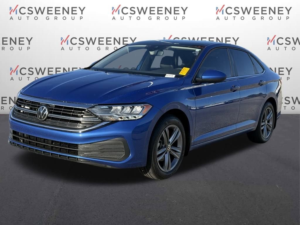 Used 2023 Volkswagen Jetta SE image 1