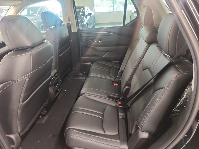 New 2026 Honda Pilot Touring image 22