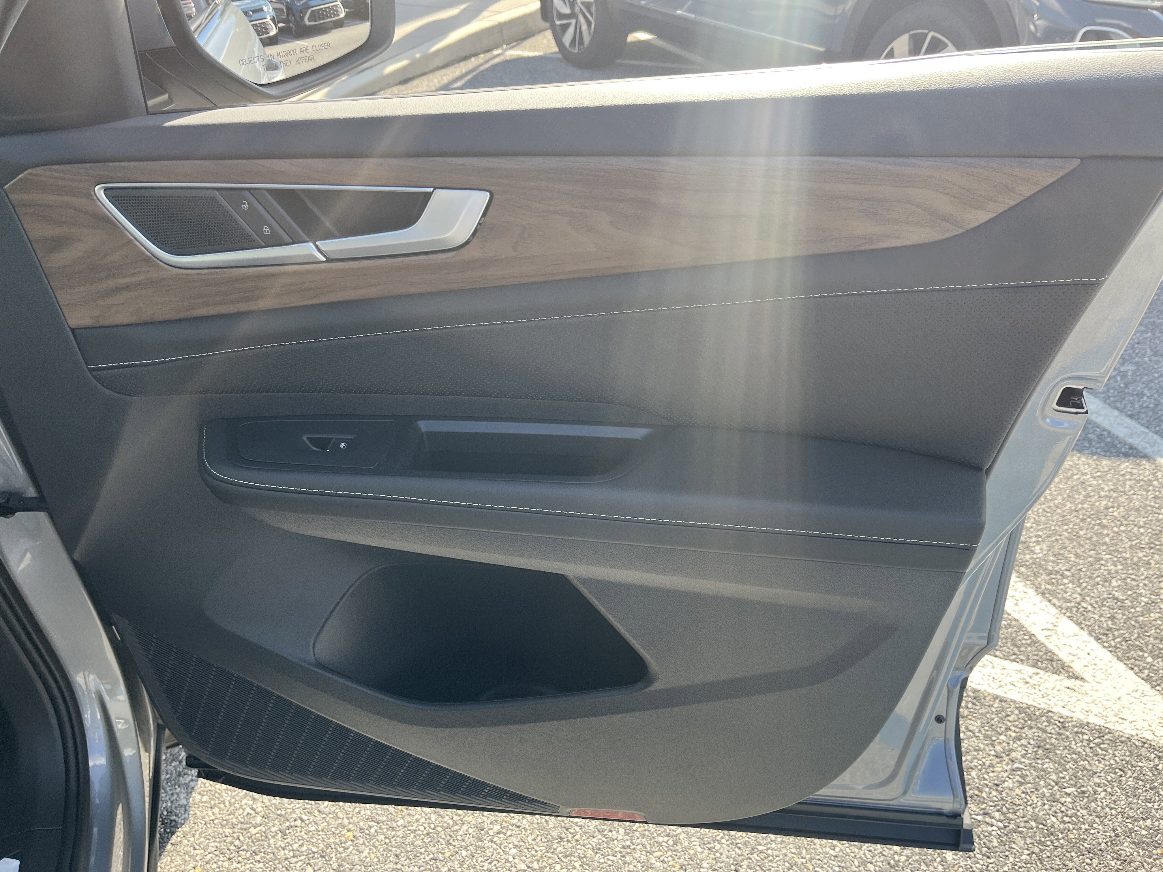 New 2026 Volkswagen Atlas SE image 17